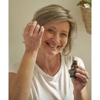 Back 2 Nature Golden Glow Botanical Serum